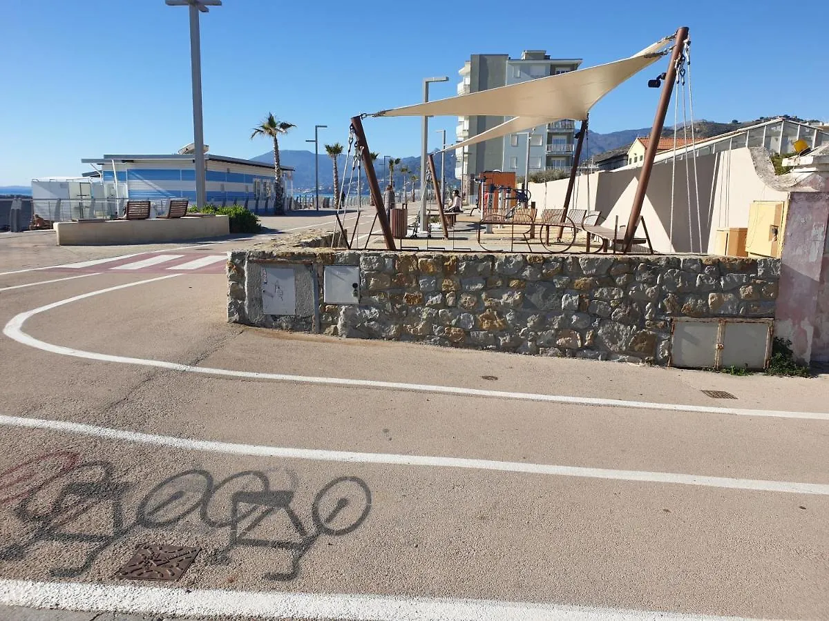 Casa Marisa, 40 Metri Dalla Spiaggia Vallecrosia
