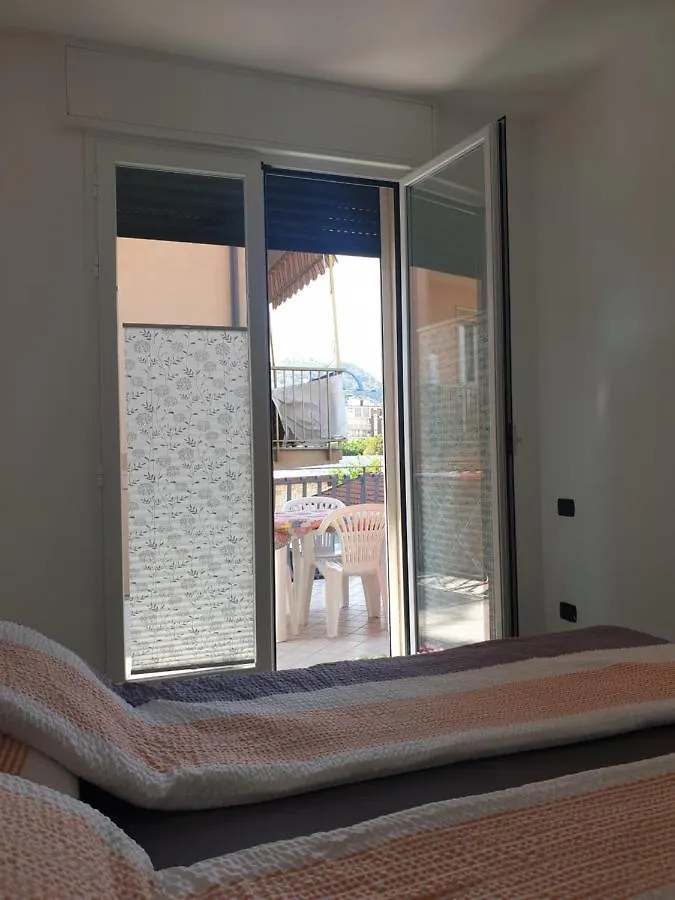 Casa Marisa, 40 Metri Dalla Spiaggia Vallecrosia Apartment